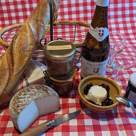 Les Grands Champs Hotel Attignat-Oncin Luaran gambar